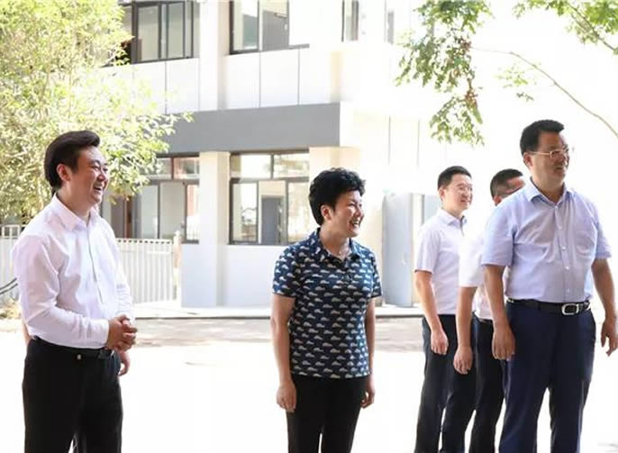 �����ݱ���ͻ��-������κ�����_MG������Ϸ��ʡ�˴�ί�ḱ���Ρ�������ί��ǰ��ݵִ��ݱ���ͻ��-������κ�����_MG������Ϸ�Ӳ�