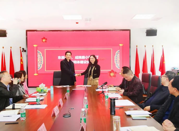 �����ں�ح����ͻ��-������κ�����_MG������ϷһС�����·Сѧ����彨������