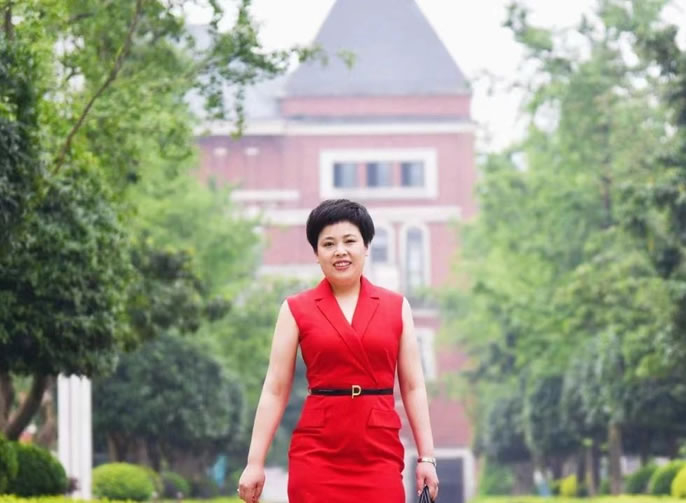 ����ͻ��-������κ�����_MG������Ϸ�硤΢�� ح�ܴ�����Сѧ�����Ķ�ս�Ե�λ��ѧʵ����̸