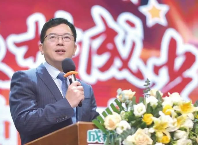 ר���ػ����ӵ�����δ��ح�ƽ��У�����ҳ���٭�ĵ��߷���