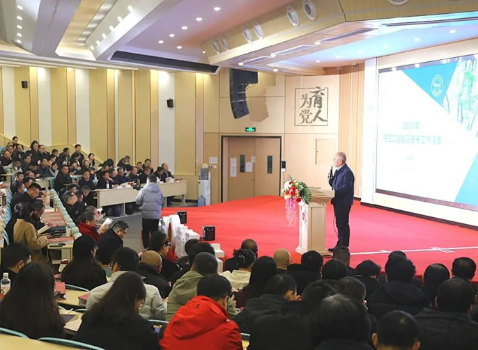 ���ľ����¸߿� ��׼���ᴴ׿Խح����ͻ��-������κ�����_MG������Ϸ�������Ÿ�����������ָ��������ѵ��