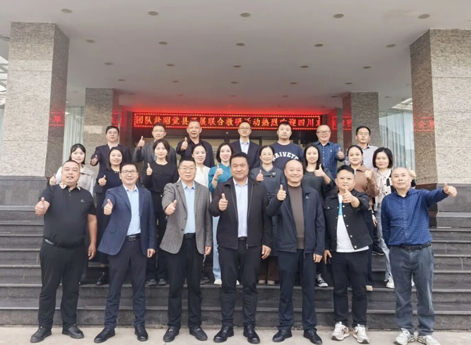 ͬ��ͬ�����³��������������������й�����Ӣ�š�������ͻ��-������κ�����_MG������Ϸ������������Ѿ������������������������ȫѧ���Ž�������뿪չ