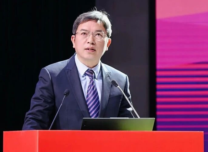 �Զ���������ȥӵ��δ��ح����ͻ��-������κ�����_MG������Ϸ���������ƽ��У�������״�